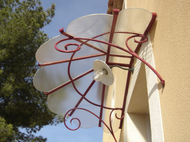 Marquise pour porte entrée en demi cercle à Marseille