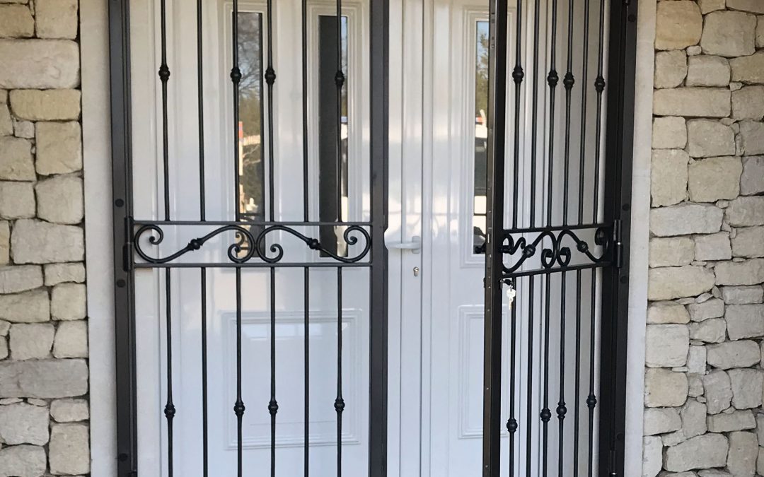 Grille de sécurité pour porte d’entrée 2 vantaux à Fréjus