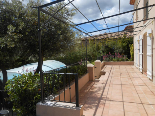 pergola en fer forgé sur mesure Aix en Provence