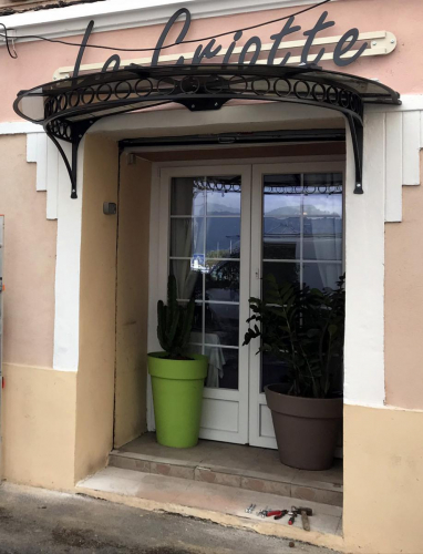marquise pour restaurant dans le Var