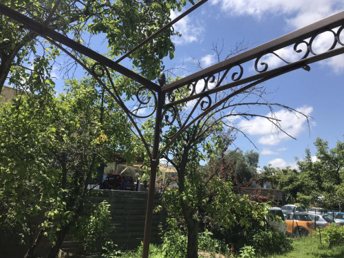 pergola fer forgé sur mesure à Mougins dans les alpes Maritime