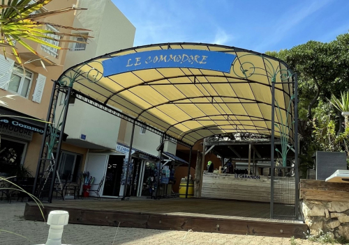 tonnelle fer forgé à île du Frioul  Marseille