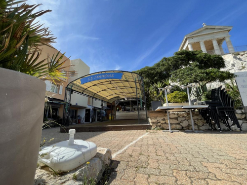 pergola sur mesure pour restaurant à Marseille
