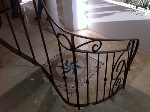rampe d'escalier en  fer forgé sur mesure à Auriol