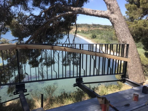 garde corps terrasse acier à Istres