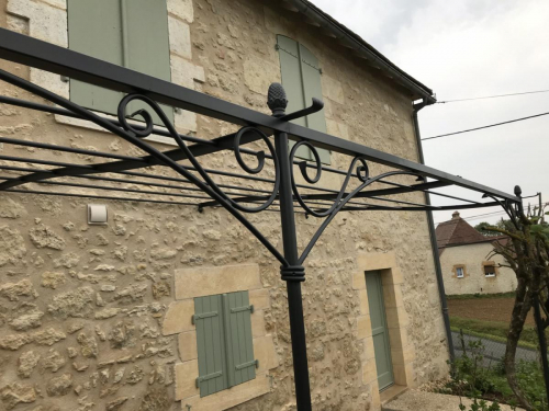 pergola su mesure en Dordogne