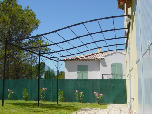 pergola sur mesure golf de Pont royal 