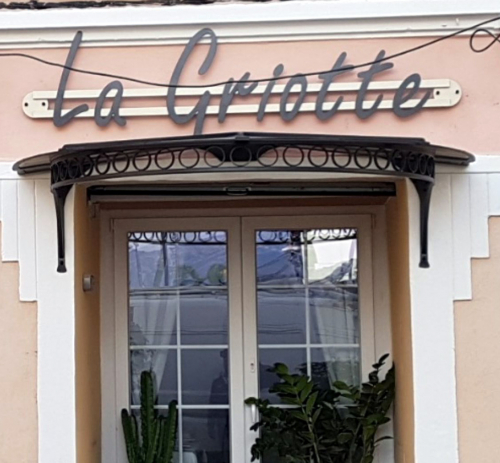 marquise pour restaurant dans le Var