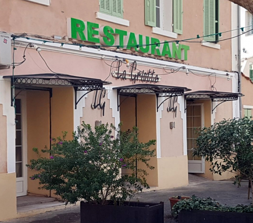 marquise pour restaurant dans le Var