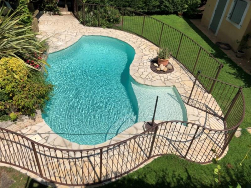 Garde-corps piscine fer forgé sur mesure à Istres