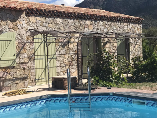 pergola fer forgé sur mesure en Corse